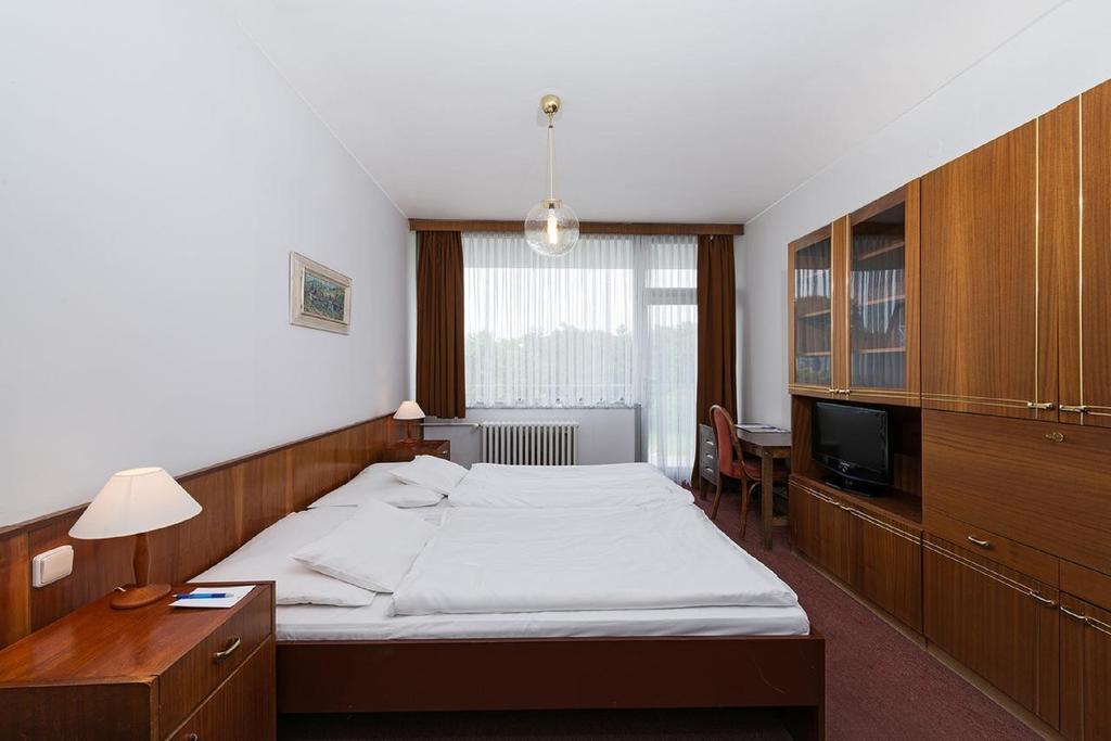 Ensana Splendid Hotel Piest'any Exterior photo